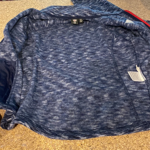 NFL New England Patriots Women’s Fleece Long Sleeve Zip Up Jacket Small Blue Red - Picture 15 of 16